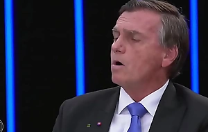 Bolsonaro na Globo: Presidente diz que Bonner o estimula a ser ditador após pergunta sobre Centrão