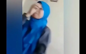 Bokep Indonesia Jilbab Irrumation Malu-Malu - pornxxx bokephijab2021
