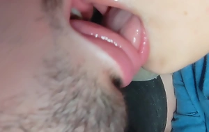 Saliva French Tongue Giving a kiss With My Cute Gf - Close Apropos Wild Hd 4k