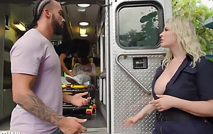 Jenna Starr, Roxie Sinner, James Angel - Emergency Threesome